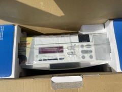 Brand New GE Spacemaker 7-4290F Under Cabinet AM/FM Radio CD Player Light Clock