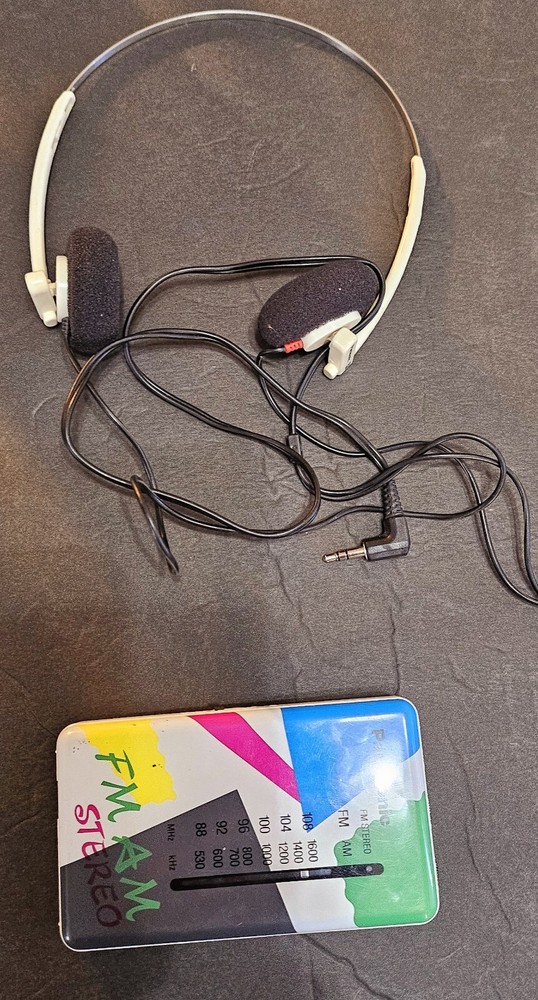 Vtg 80&rsquo;s Panasonic RARE RF-422 AM-FM Walkman TESTED, CLEAN & WORKS GREAT!