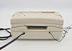 Soundesign 7580IVY AM/FM Alarm Clock radio Telephone Cassette Player