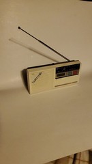 General Electric Silver & Black AM/FM Radio Bathmate. 1985.