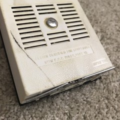 RCA Portable AM/FM Pocket Radio Vintage 1967 – Model RHM19 – « The Moppet » (READ)
