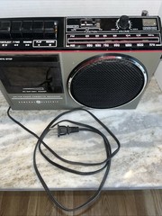 Vintage General Electric GE Model 3-5233B AM/FM Stereo Radio/Cassette Recorder