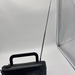 Magnavox AE2145 Portable AM FM TV Weather Radio Black . Tested And Working.