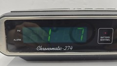 Vintage Realistic Chronomatic-274 Clock Radio FOR PARTS / REPAIR Sticky Snooze