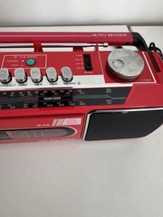 VINTAGE SANYO M W737K RED RADIO BOOMBOX DUAL CASSETTE RECORDER AM/FM *Read***