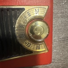 Vintage Red Portable Motorola Roto-Tenna Radio Model 56L2