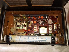 Vintage HOLIDAY FM AFC AM 10 TRANSISTOR MODEL 15-192. For Fixing or parts