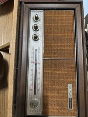 General Electric Ge Dual Speaker Solid State Am/Fm Tube Radio T1240A