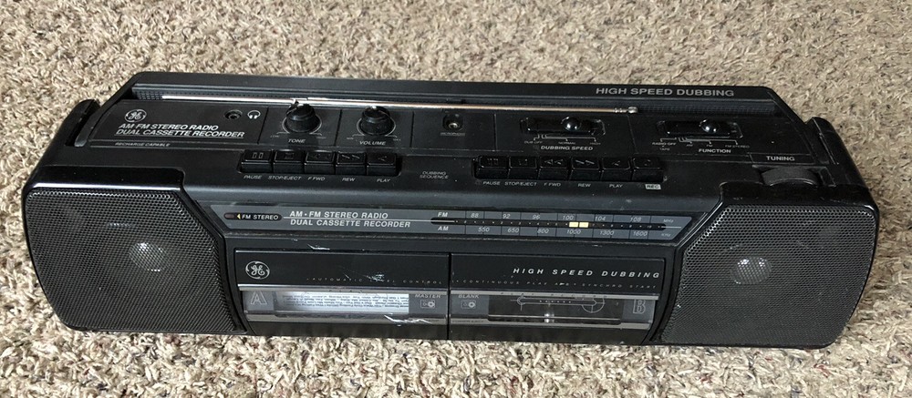 Vintage GE 3-5635A Stereo Radio Cassette Player AM/FM High Speed Dubbing Boombox