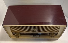 Grundig Majestic International Model: 87 USA Tube Radio Parts or Repair (D165)