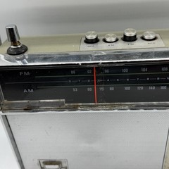 VINTAGE Hitachi Model KH-1016H Radio AM/FM Portable Transistor Works Tested Read