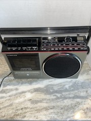 Vintage General Electric GE Model 3-5233B AM/FM Stereo Radio/Cassette Recorder