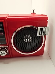 WORKING Vintage Pierre Cardin Series 185 Red AM/FM Stereo Radio (A5)