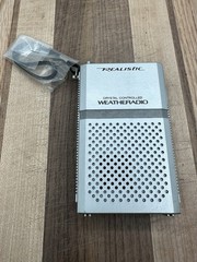 Vintage Realistic 12-151 A Pocket Weather Radio Shack Crystal Controlled NOS
