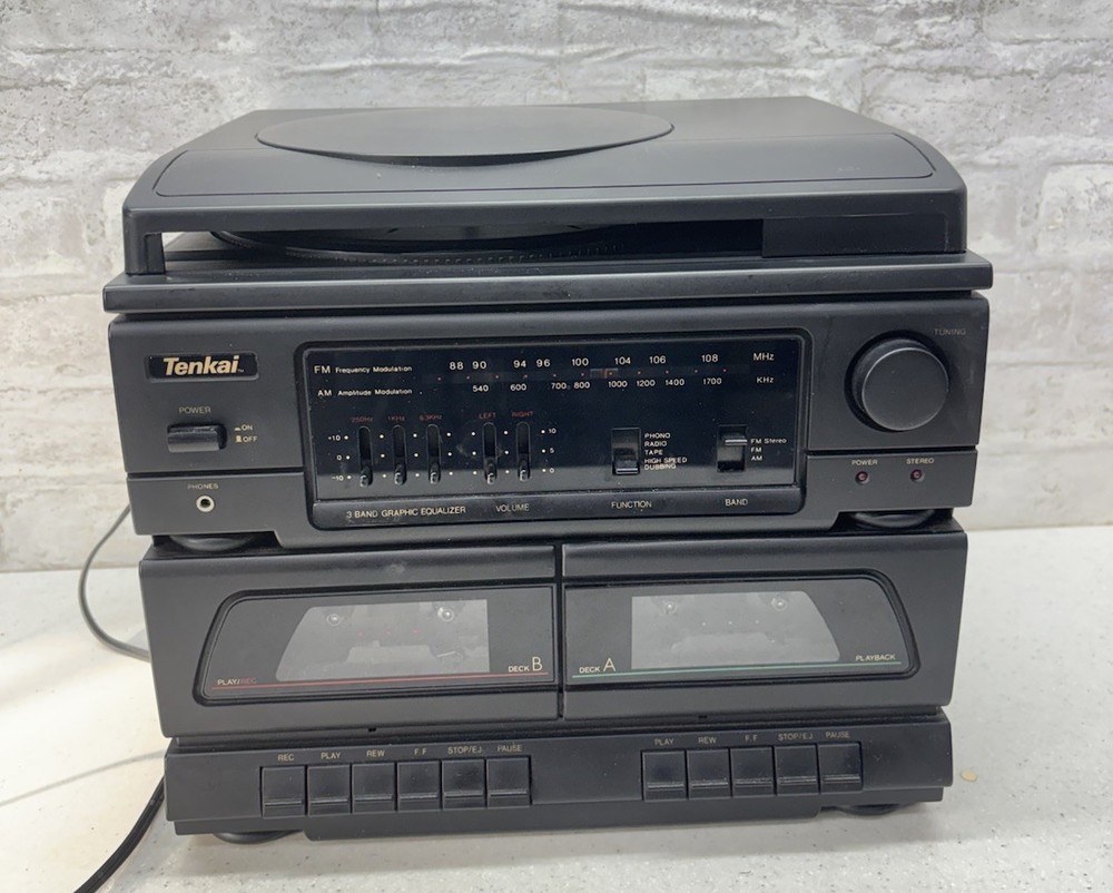 Tenkai GW-2066 all-in-one compact stereo system, Untested Turn Table Does Spin