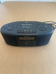 Vintage Zenith Z321B Digital AM/FM Clock Radio w/Cassette Player & Nature Sounds