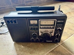 Panasonic RF-2200 8 Band Shortwave Radio AM FM Vintage Tested Fully Working