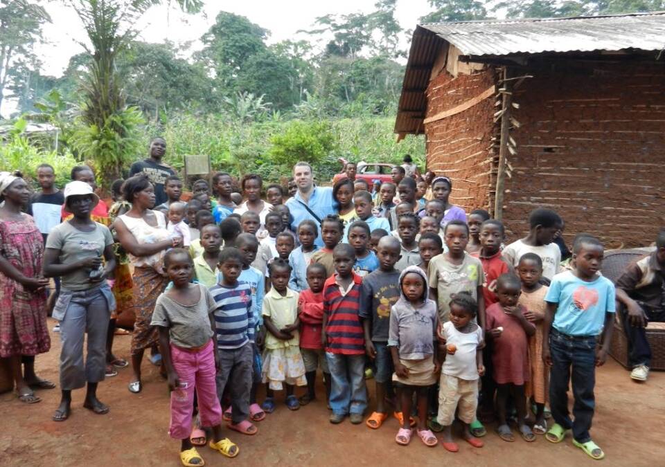 L’ACTION HUMANITAIRE; Au coeur de nos préoccupations